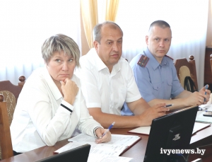 В райисполкоме обсудили организацию работы по патриотическому воспитанию населения Ивьевского района