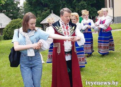 Побывали в Новогрудке, в котором сегодня стартует культурно-спортивный фестиваль «Вытокі. Крок да Алімпу”
