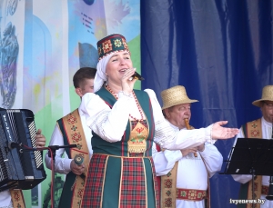 Самобытные творческие коллективы района выступили на фестивале народной музыки и песни &quot;Беларусь - родник вдохновенья&quot;