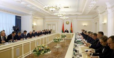 Александр Лукашенко: ценообразование - это основа справедливого мира в Беларуси