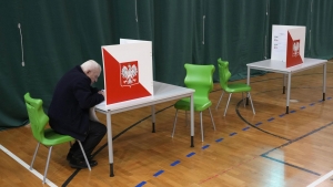 Почти каждый второй избиратель отказался участвовать в референдуме в Польше