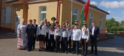 Посвящение в юные друзья пограничников прошло в Субботникской СШ в канун Дня народного единства