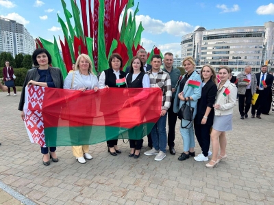 Делегация Ивьевского района участвует в праздничном мероприятии, посвященном Дню народного единства, в Минске
