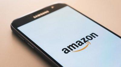 Компания Amazon уволит около 10 тысяч сотрудников
