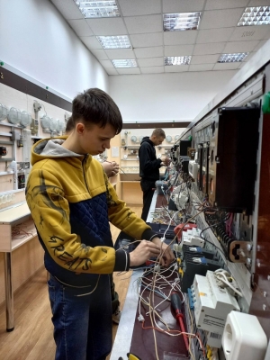 Учащиеся колледжа прошли  производственное обучение в ресурсном центре Гродненского государственного электротехнического колледжа имени Ивана Счастного