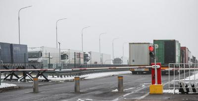 ГПК: после закрытия Бобровников скопление большегрузов на въезд в Литву увеличилось в 4.5 раза