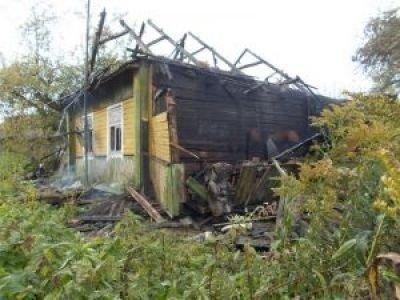 В Островецком районе при пожаре погибли супруги-пенсионеры (Видео)