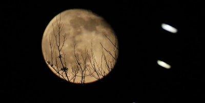 ФОТОФАКТ: Убывающая луна