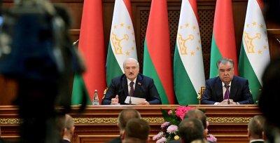 Почему визит Александра Лукашенко в Душанбе - пример для СНГ и что увезли оттуда члены делегации? Подробности с правительственного борта