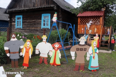 Побывали в гостях у сказки и узнали, как традиционный белорусский домик в Морино стал волшебным
