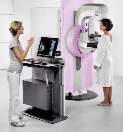 В Ивьевской ЦРБ проходит запись на плановую бесплатную маммографию на 2022 год