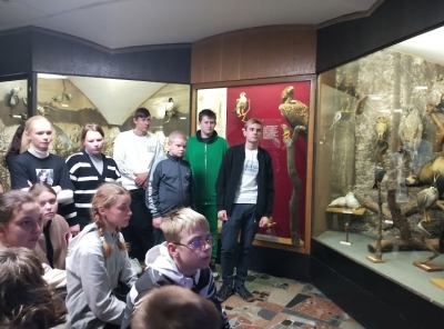 Учащиеся Лелюкинской СШ побывали в музее природы и экологии и институте истории НАН Республики Беларусь