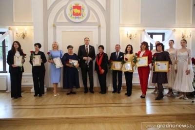 На торжественном мероприятии ко Дню работников культуры в Гродно награды получили ивьевчане