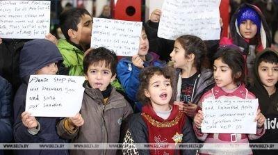 &quot;Помогите нам!&quot;: дети в ТЛЦ вышли на очередной митинг с обращением к Европе