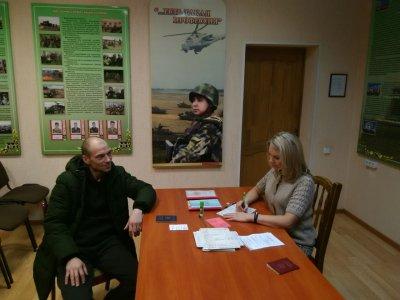 В Ивьевском районе продолжается плановая сверка учетных данных военнообязанных