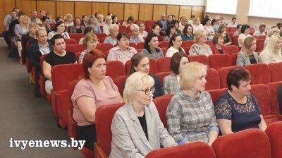 На Ивьевщине проходит единый день информирования населения. На этот раз главная тема: «Молодежь – настоящее и будущее Беларуси»