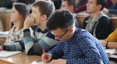 Совмещение выпускных экзаменов и ЦТ, Болонский процесс - Игорь Карпенко ответил на вопросы студентов