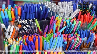 МАРТ выдал предписания о запрете торговли 16 объектам, реализующим школьные товары