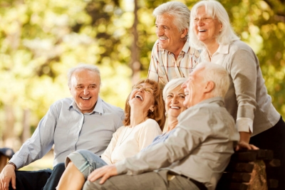 Почтение к старшим - обязательное условие существования здорового общества. 1 октября - День пожилых людей