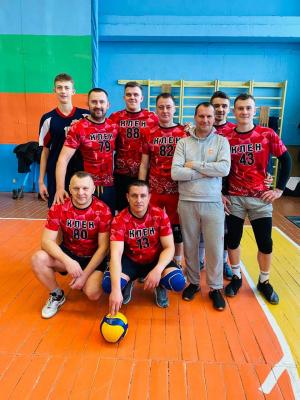 В Ивье прошел чемпионат района по волейболу