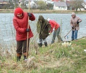 Жители Беларуси ценят чистоту и порядок на своей земле, поэтому столь активно участвуют в общих работах по наведению порядка в городе и на селе